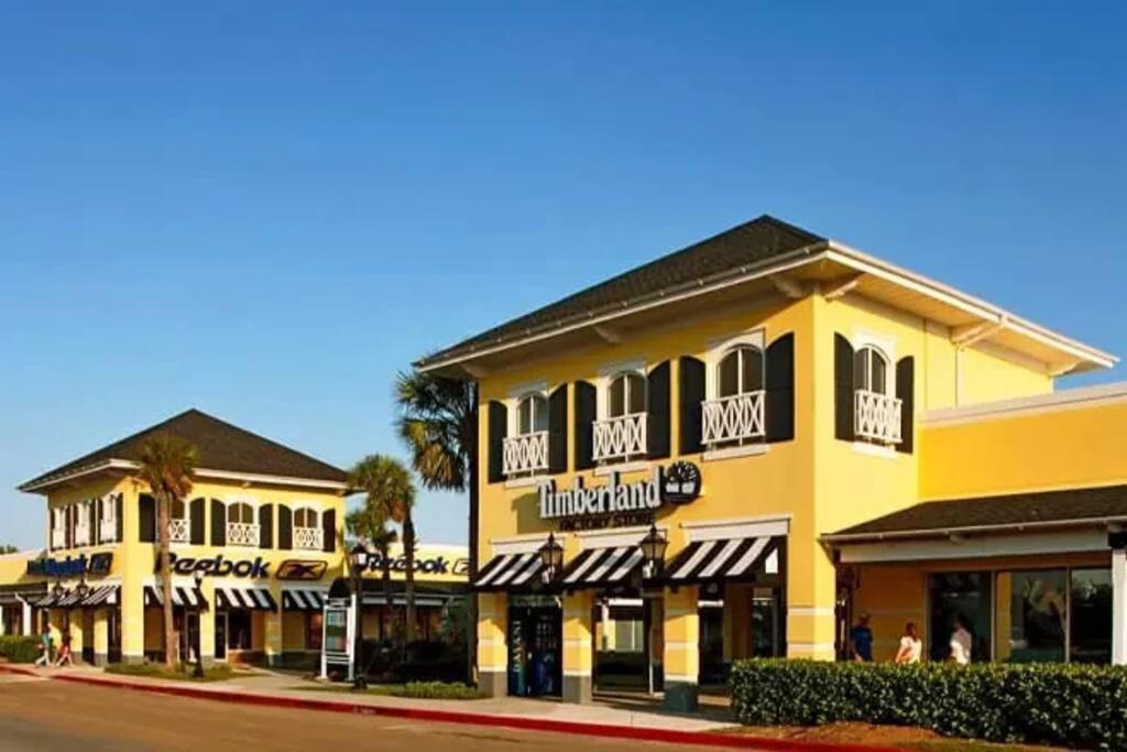 White Sand Getaway Steps From Beach Gulfport Exterior photo